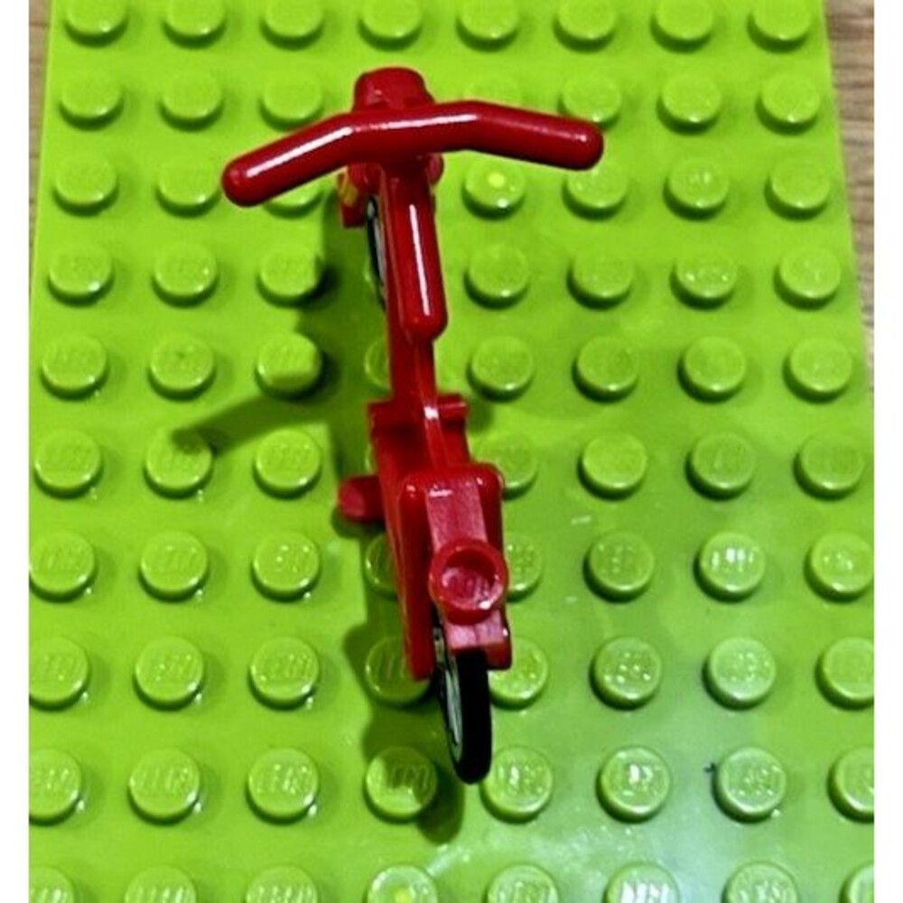 Lego Minifig RED BICYCLE - City Town Boy Girl Bike w/2 Black Wheels Tires - Picture 5 of 5